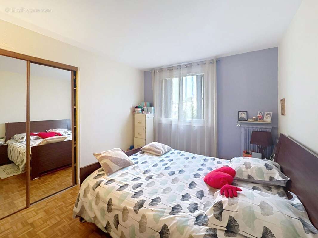 Appartement à CHEVILLY-LARUE