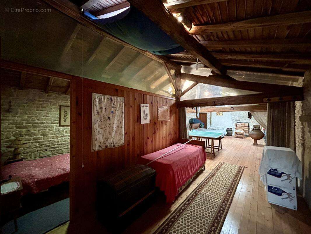 maison type longère de caractères - 156m2 - terrain 899m2 - photo 9