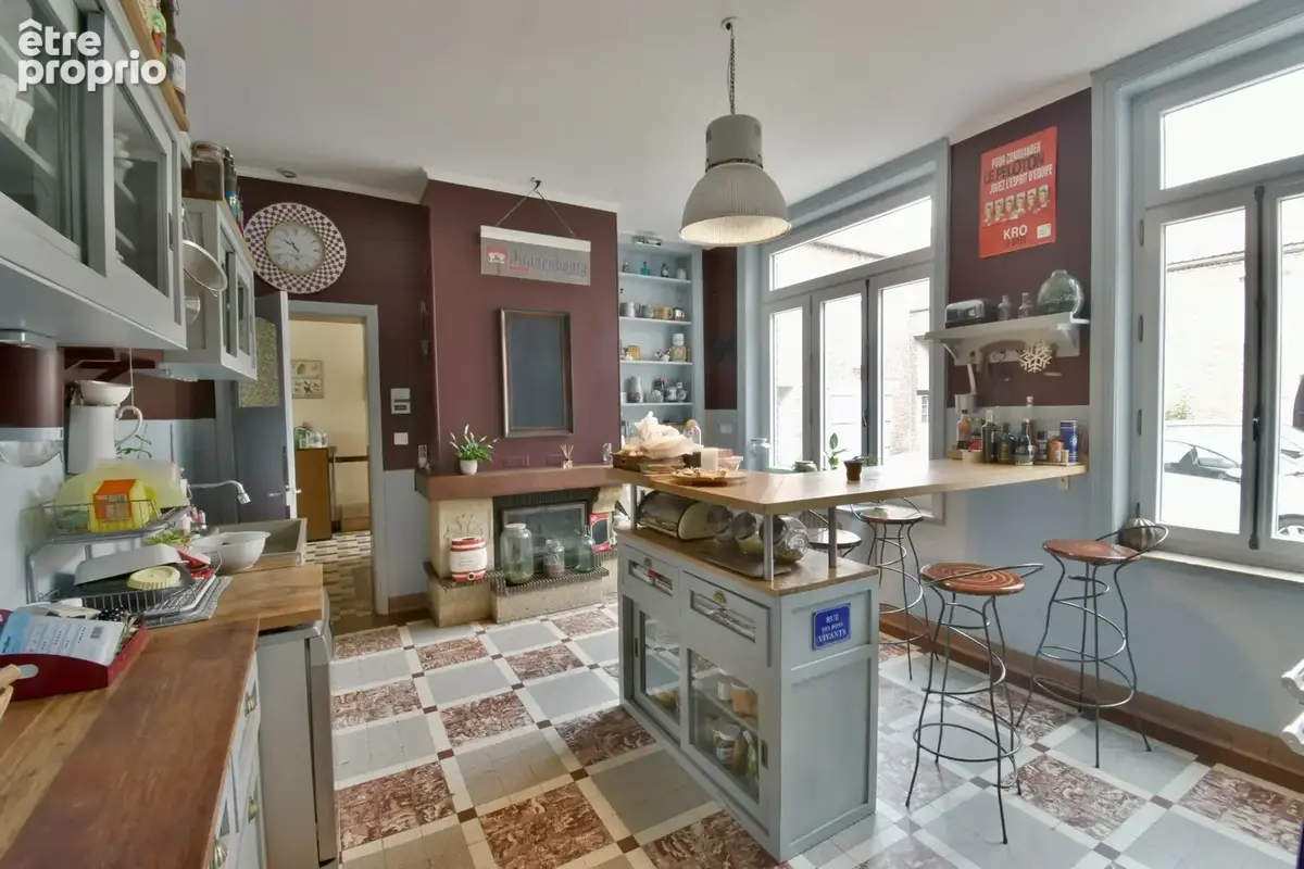 Maison de caractère – 205 m² habitables avec dependance et terrain - photo 2