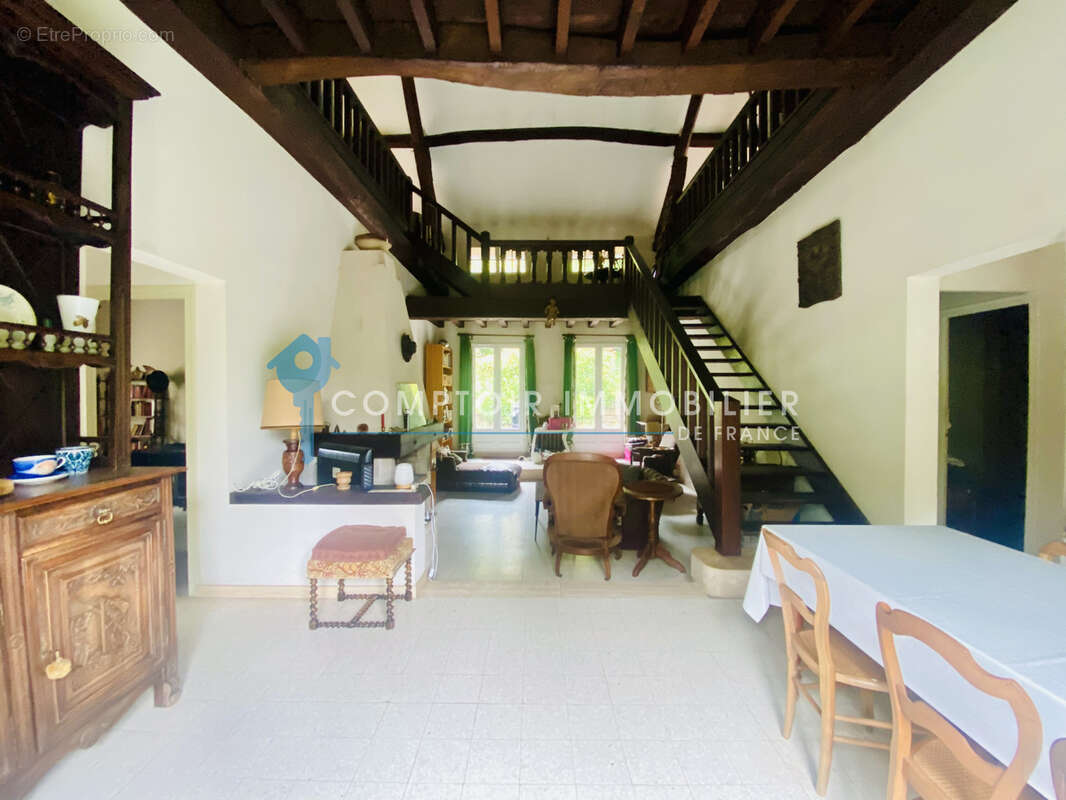 Maison à LE GUE-DE-LONGROI