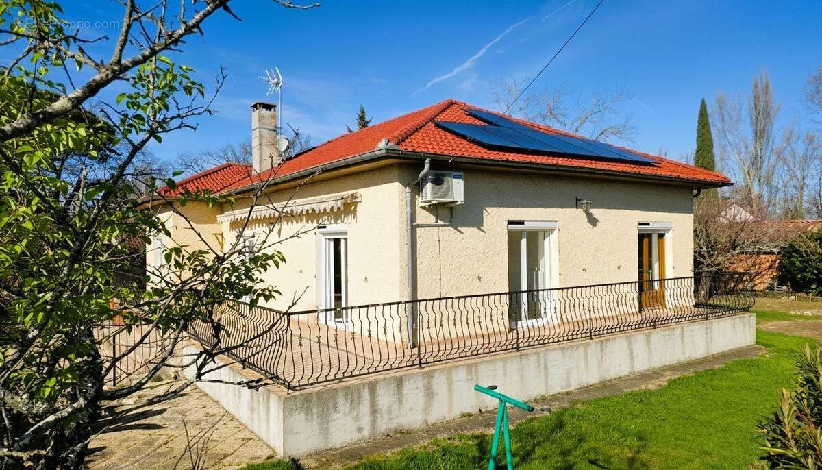 Maison à SAINT-LYS