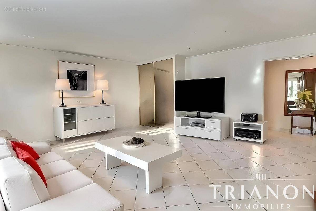 Appartement à POISSY