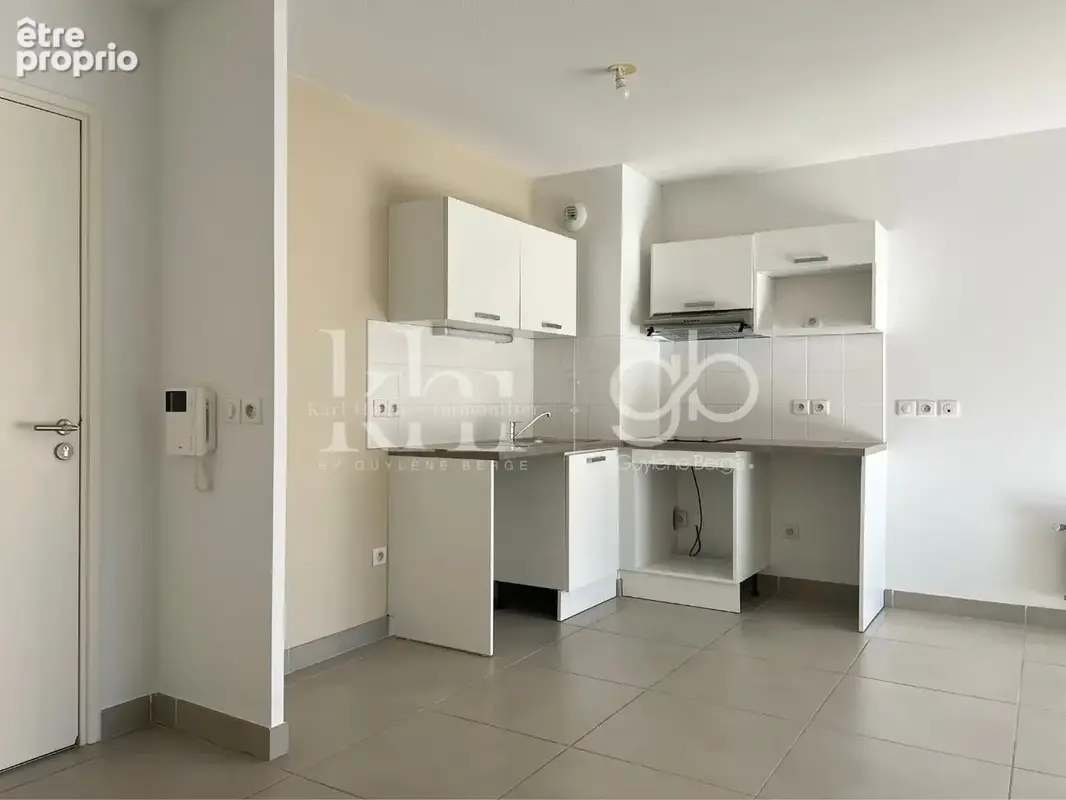 Appartement T3 de 57 m2 à JUVIGNAC (34990) - Terrasse et parking - photo 6