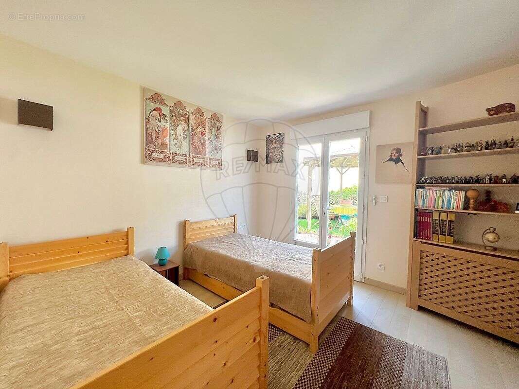 Maison à LES MATHES