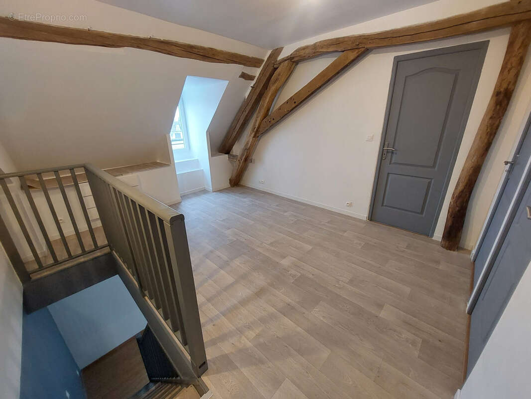 Appartement à CLOYES-SUR-LE-LOIR