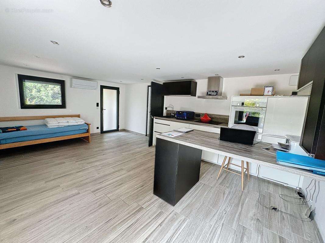 Maison à SAINT-RAPHAEL