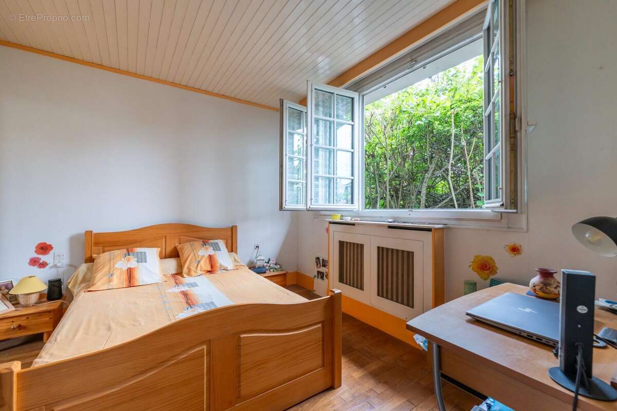 Maison à LIVRY-GARGAN