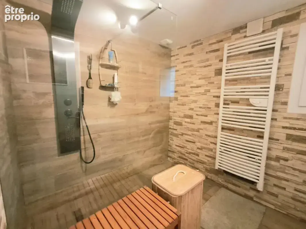 Maison 192 m² à La Bastide-Clairence  - photo 9