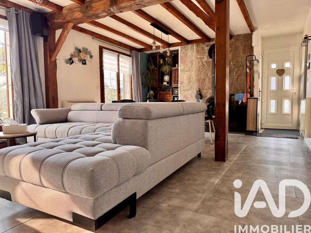 Photo 2 - Maison à TREILLIERES