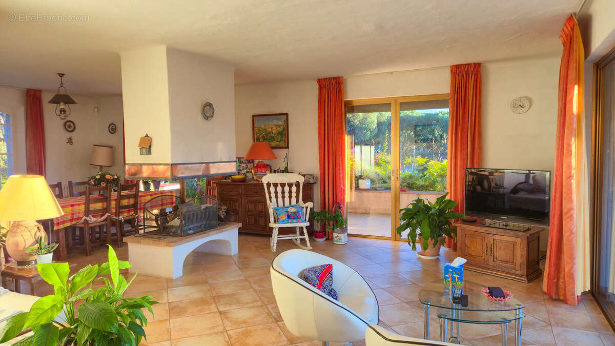 Maison à SAINT-TROPEZ