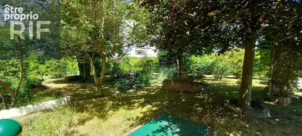 Appartement T3 avec piscine cadre agréable et prestations de qualité - photo 11