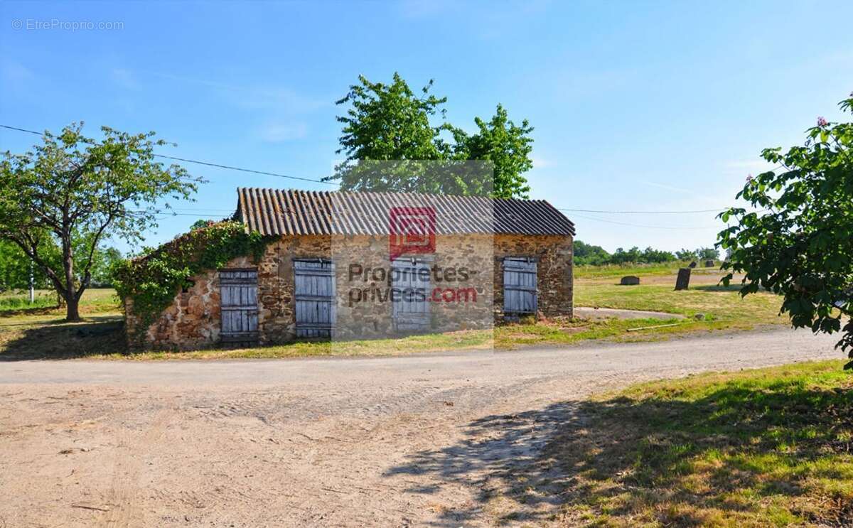 Maison à BEAULIEU-SUR-OUDON