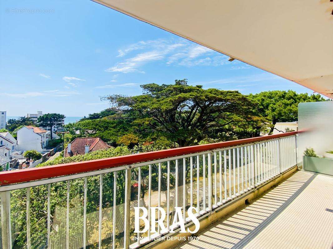 A vendre appartement type 3 triangle d'or pornichet - 83 m² - terrasse, garage et cave - photo 4