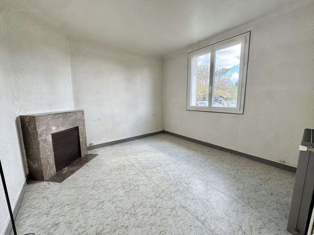 Maison à SAINT-PRIX