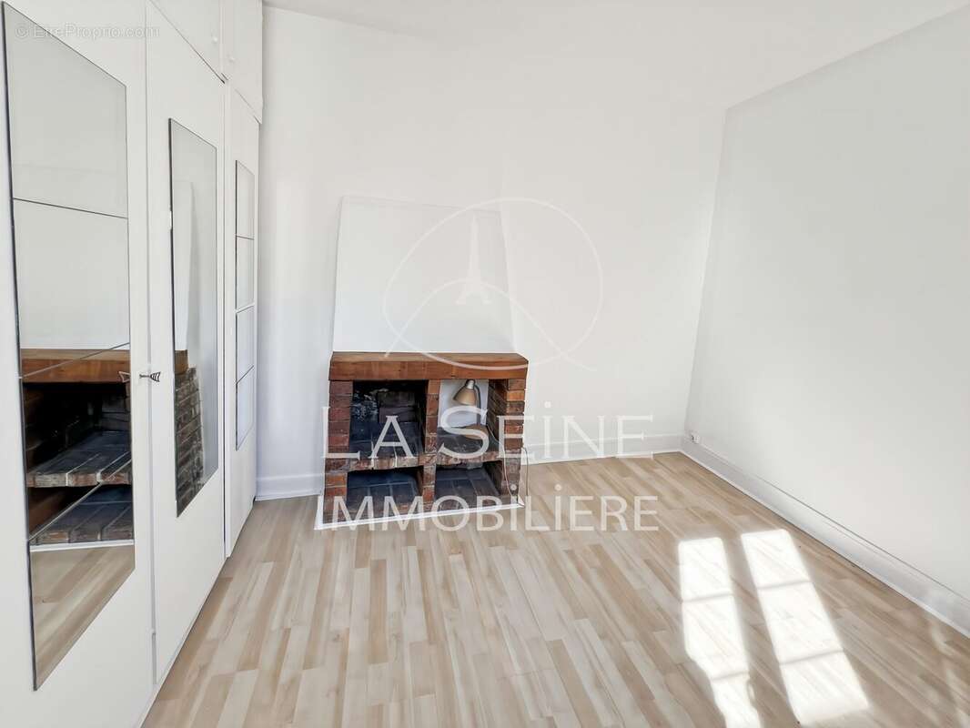 Appartement à PARIS-5E