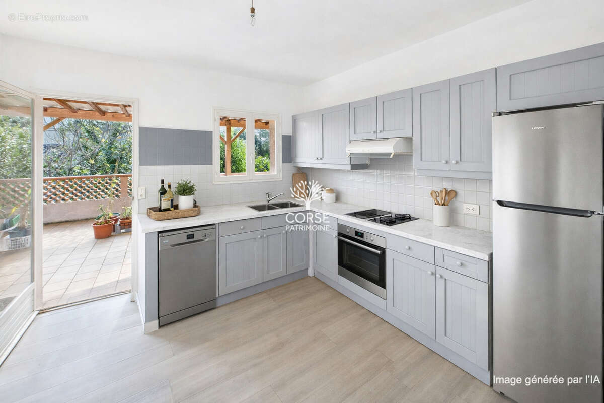 Maison à PORTO-VECCHIO