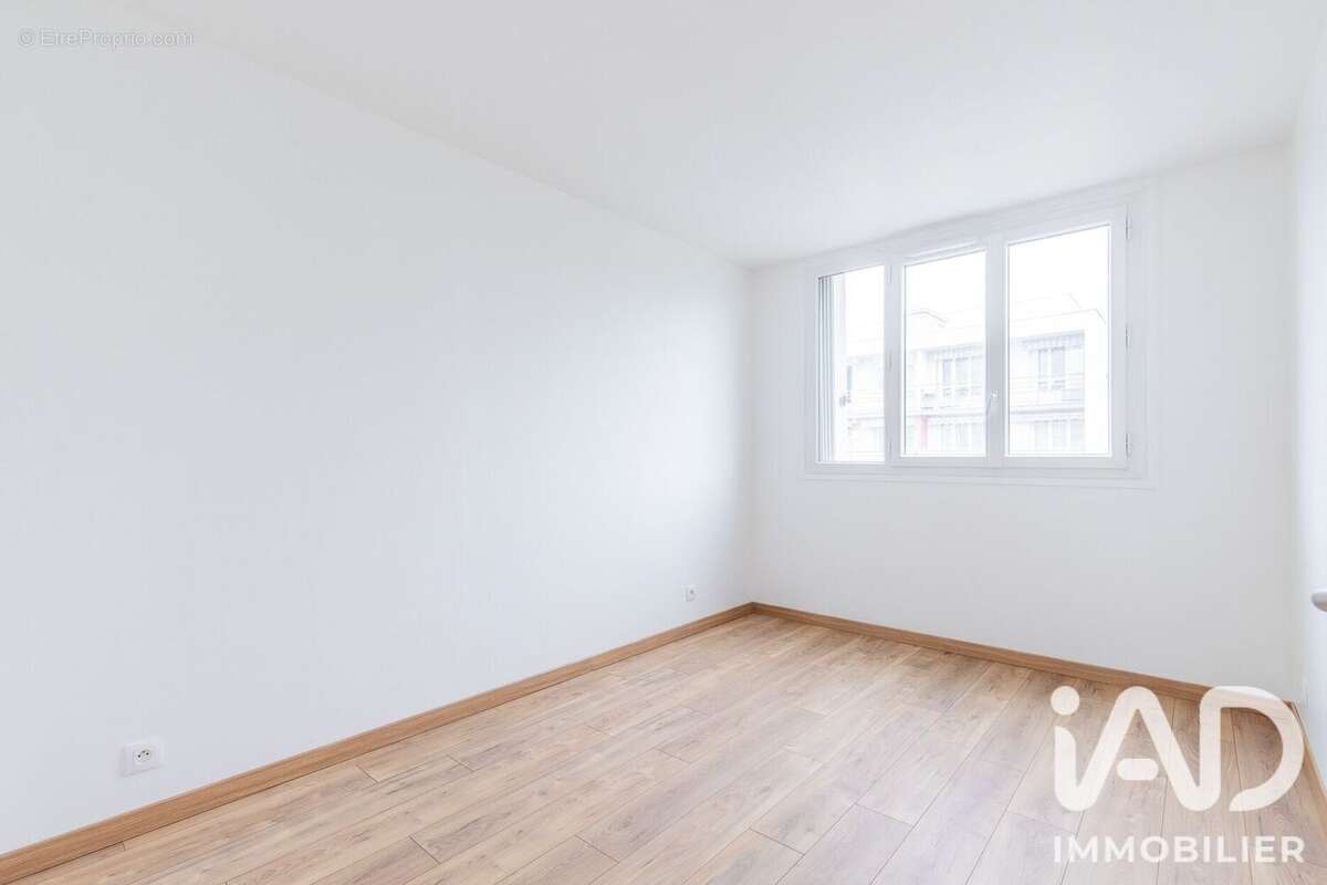 Appartement 71 m² à Chilly-Mazarin  - photo 8
