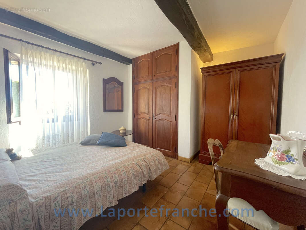 Maison de charme avec jardin, garage & vue mer   Haut-de-Cagnes - photo 12