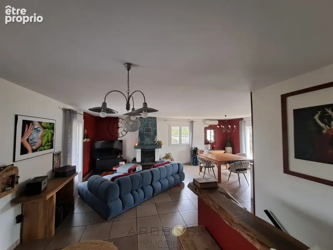 Maison de charme avec jardin, à pied des commerces, avec un  espace pro. - photo 15