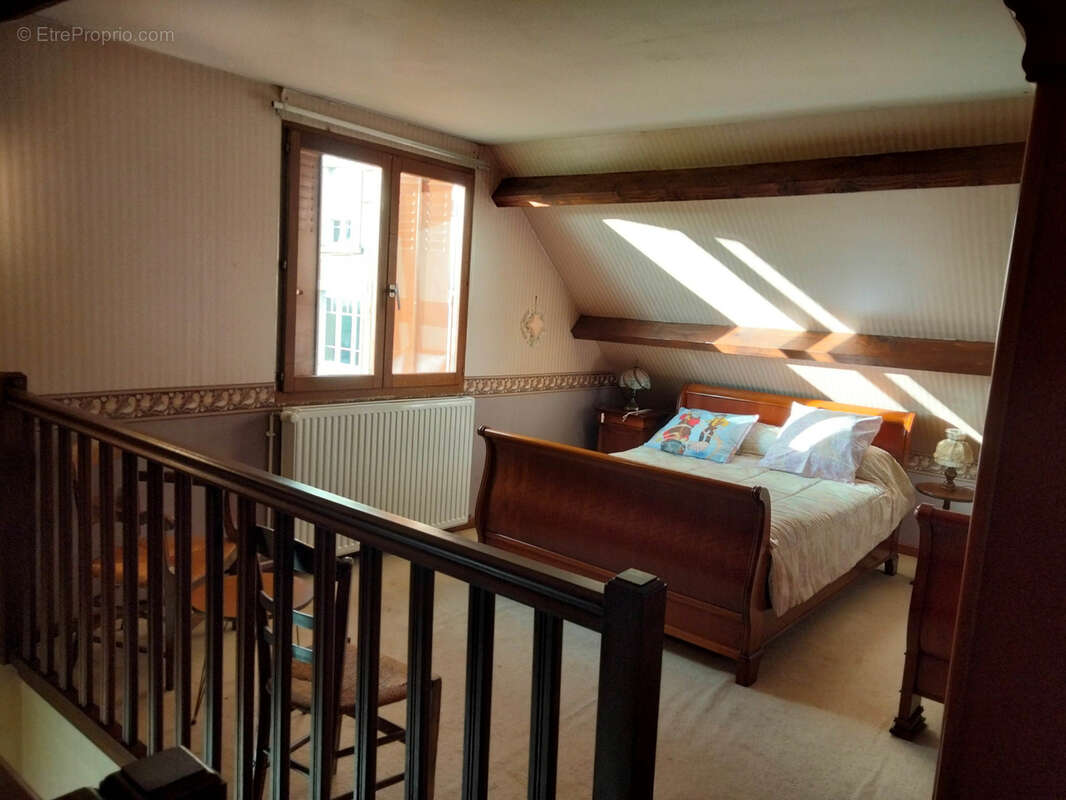 Maison à SAINT-BENIN-D&#039;AZY