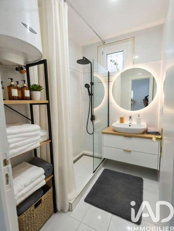 Appartement 30 m² à Saint-Ouen  - photo 4