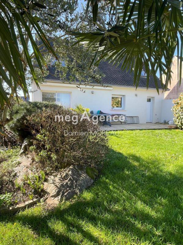 Maison à LOCMARIAQUER