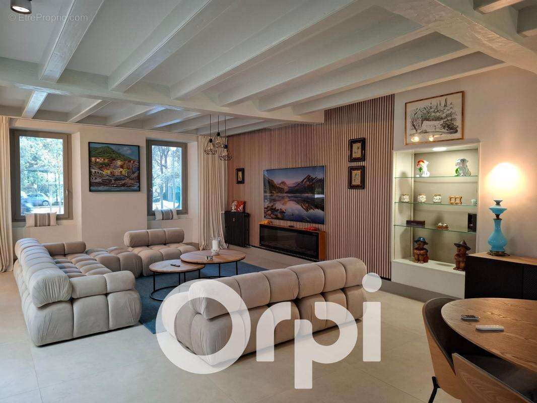 Villa d'exception avec vue mer – Une adresse prestigieuse au cœur de La Rochelle - photo 11