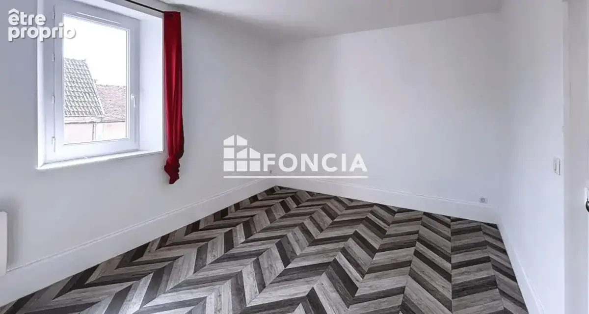 Montmirail – Maison de caractère 6 pièces – 111 m² – 3 chambres – Jardin, dépendance et garage - photo 11