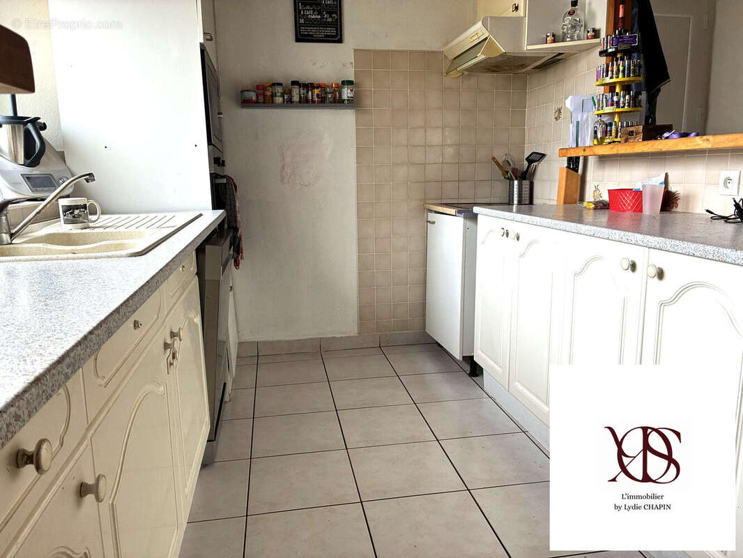 Maison 96 m² à Saint-Aubin-D'aubigne  - photo 2