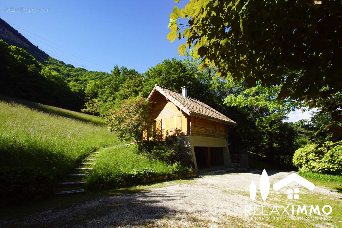 Maison à CLAIX