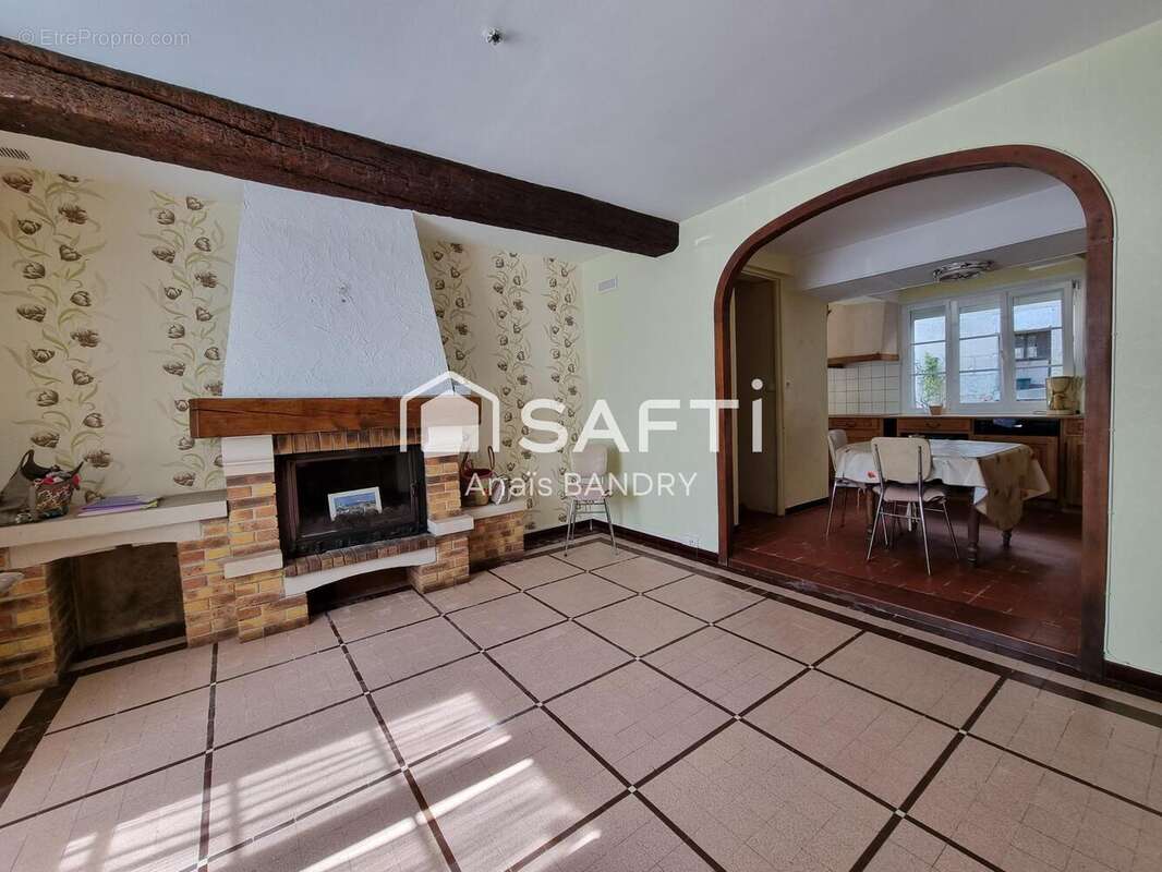 Photo 3 - Maison à BEAURIEUX