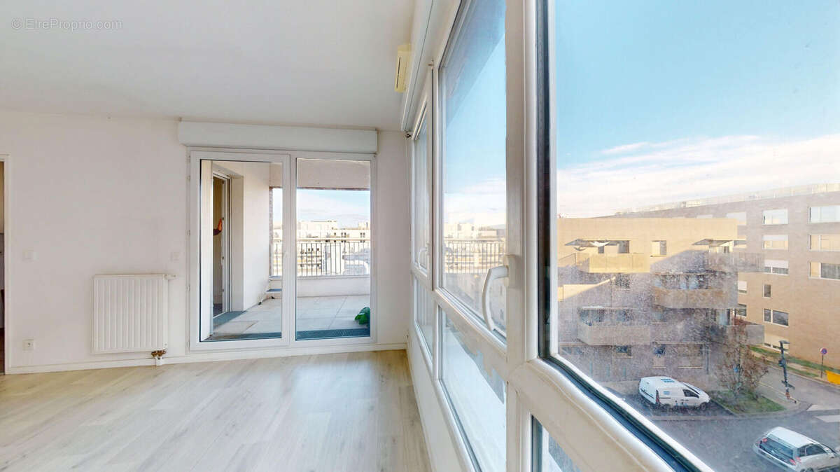 Appartement à ROMAINVILLE