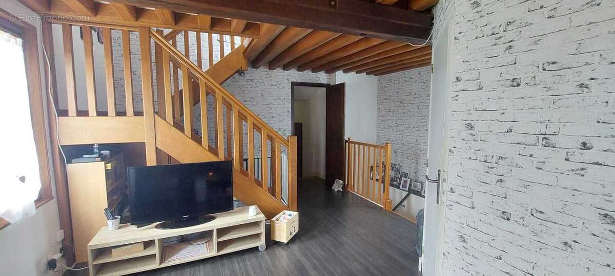 Maison à LA RUE-SAINT-PIERRE