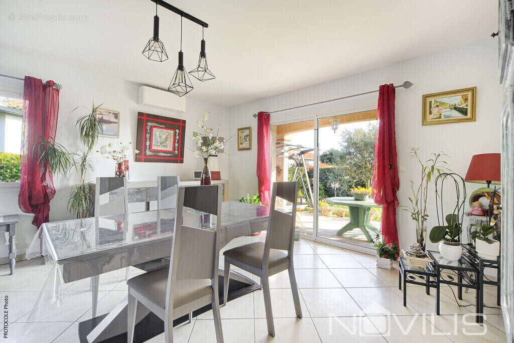 Maison à SAINT-JEAN