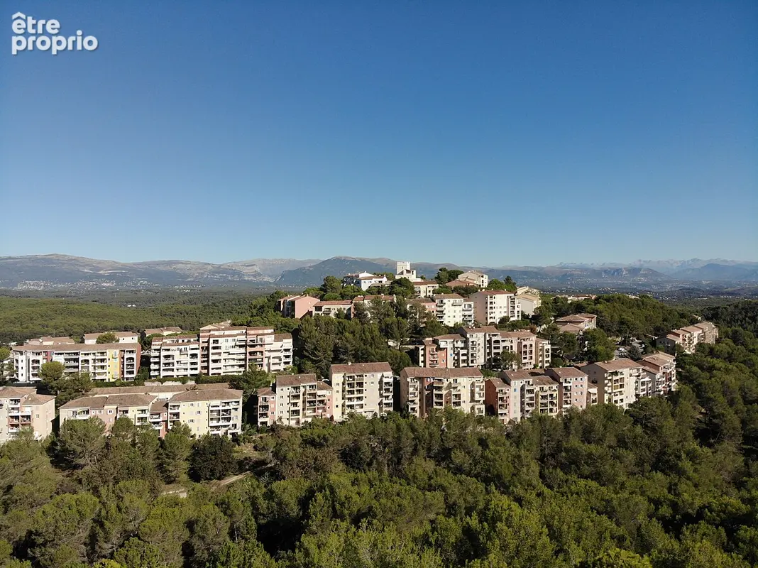 Mougins le Haut. 2 pièces avec terrasse, cave et garage. - photo 6