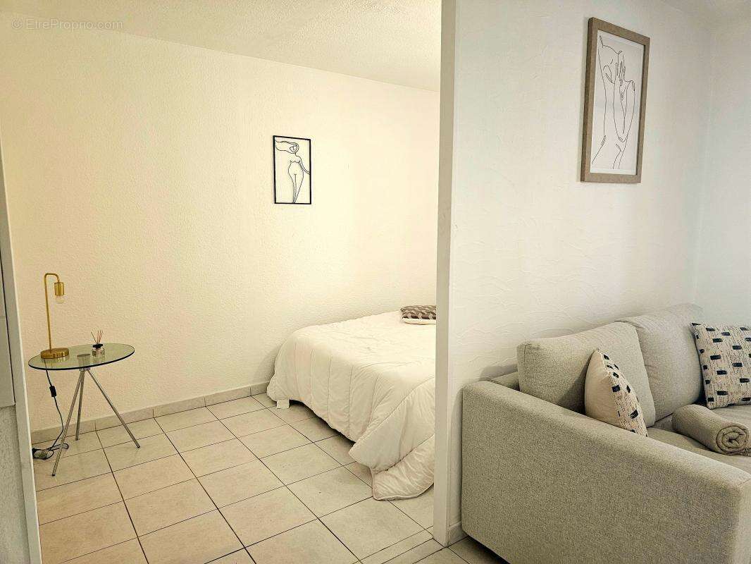 Appartement à SIX-FOURS-LES-PLAGES