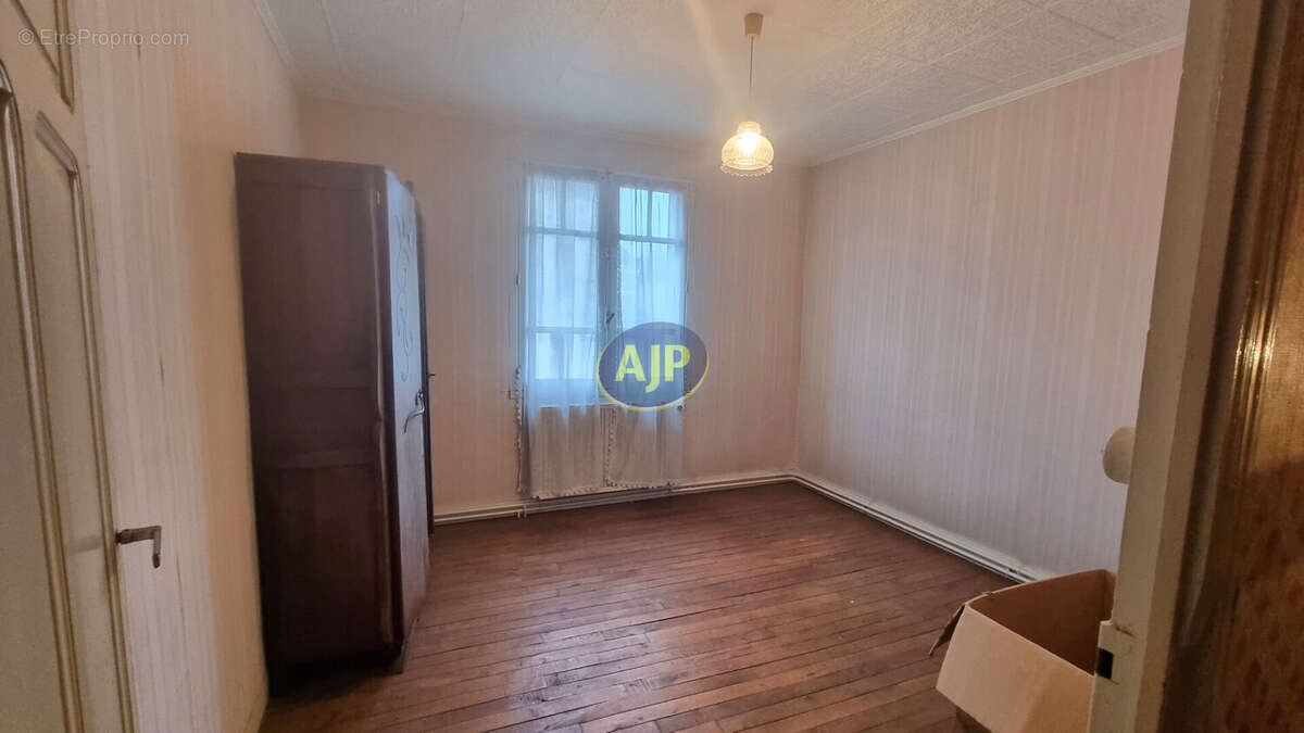 Maison à GUEMENE-PENFAO