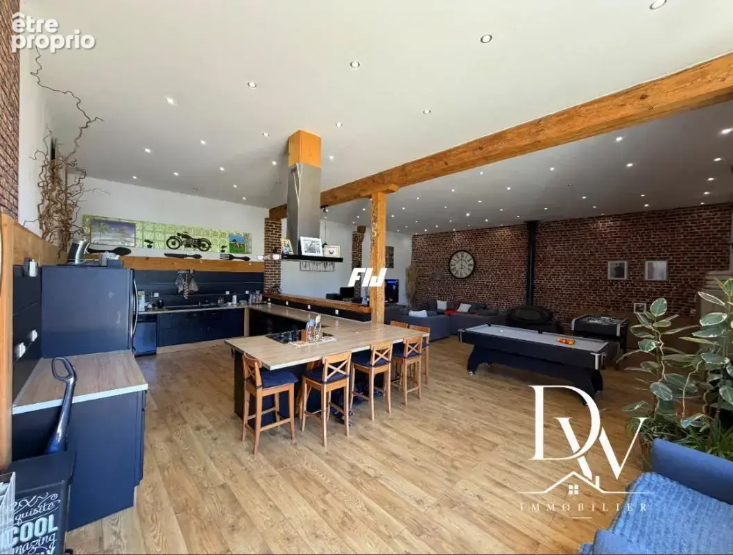 Authentique corps de ferme rénové avec 5 chambres - photo 5