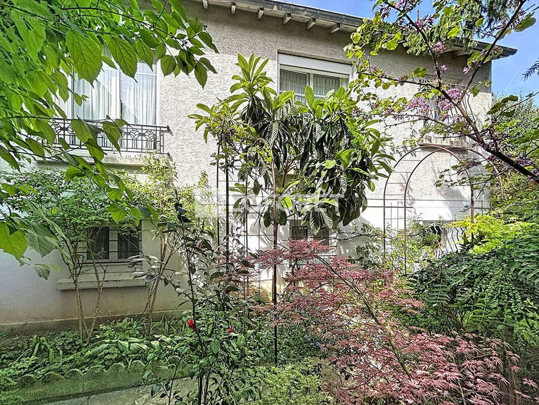 Maison à VILLEJUIF