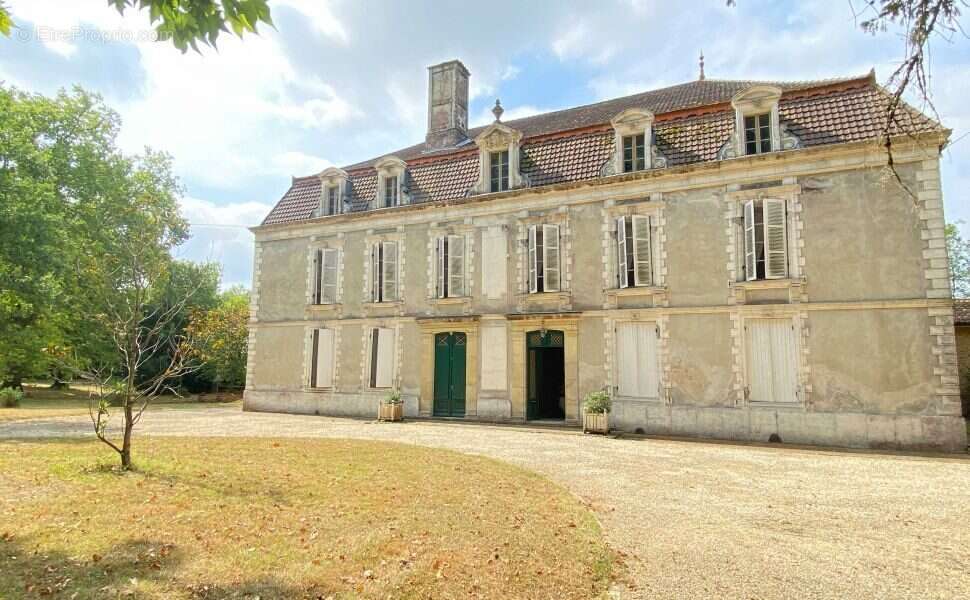Maison à NOGARO