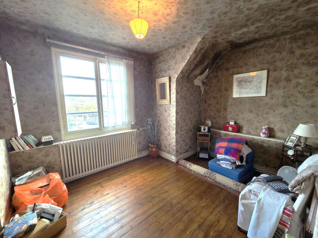 Maison à JUVISY-SUR-ORGE