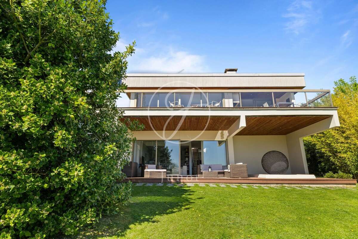 Maison à MARLY-LE-ROI