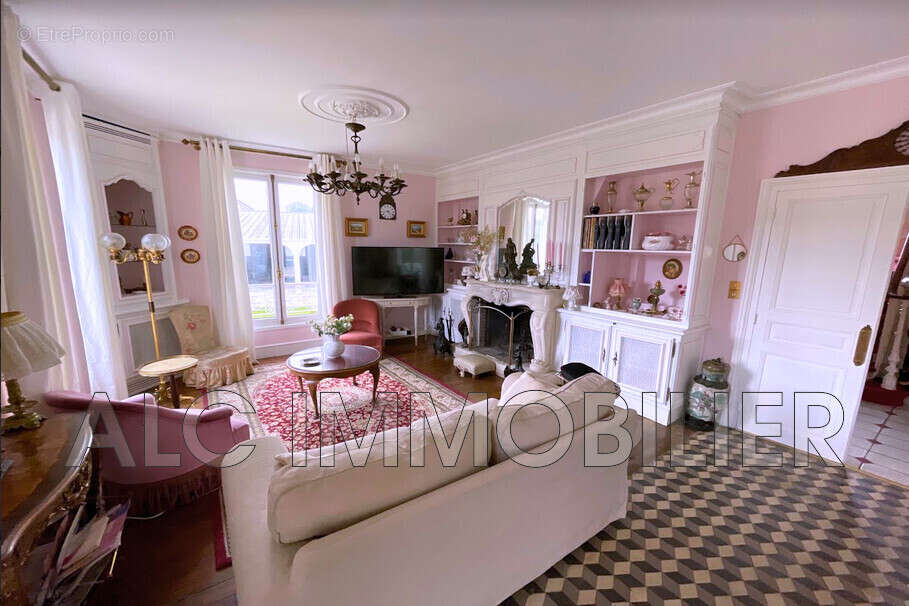 Maison à PRE-EN-PAIL
