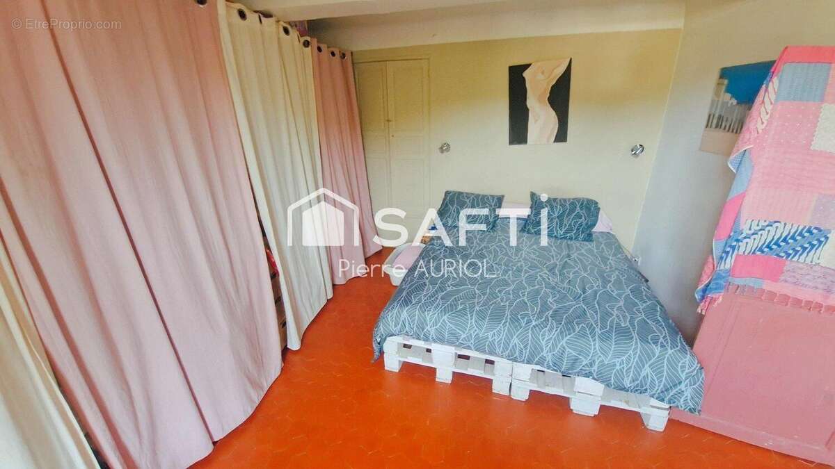 Photo 7 - Maison à LA BASTIDE-DES-JOURDANS