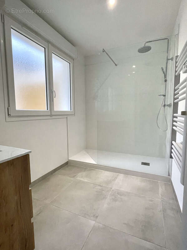 Maison à SAINT-QUENTIN