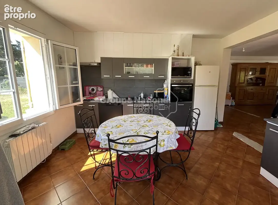 A vendre sarrians - maison - piscine - jardin - photo 5