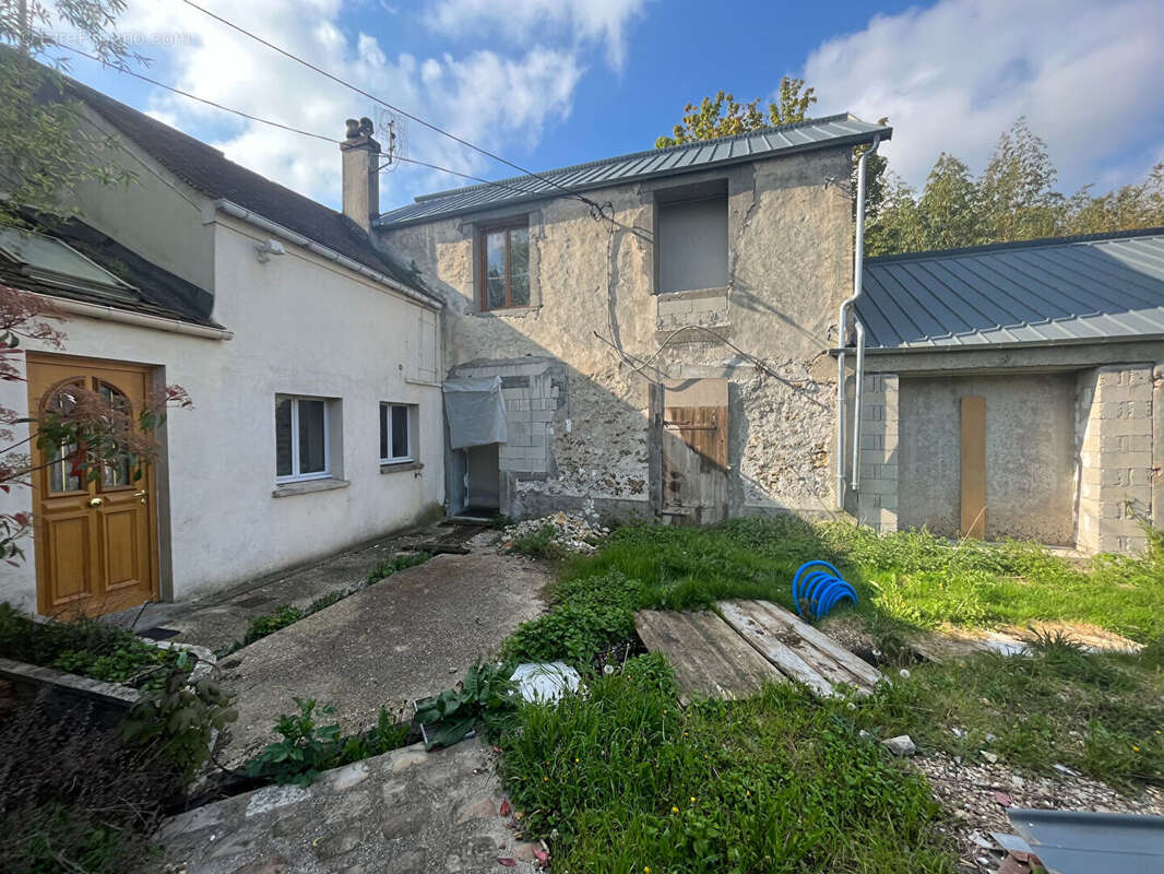 Maison à SAINT-MICHEL-SUR-ORGE