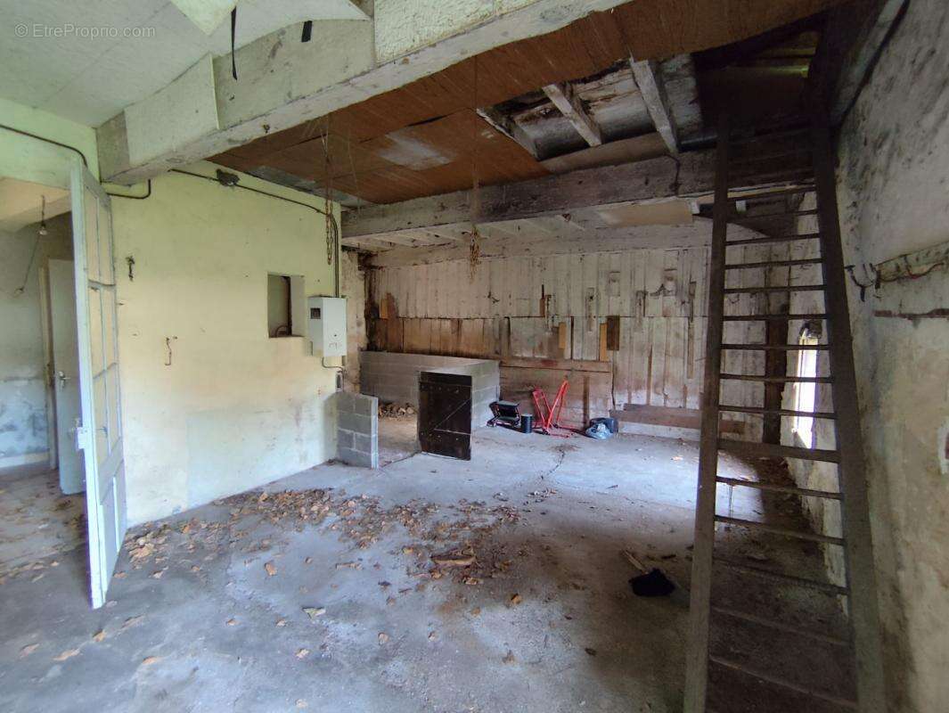 Maison à BLANQUEFORT