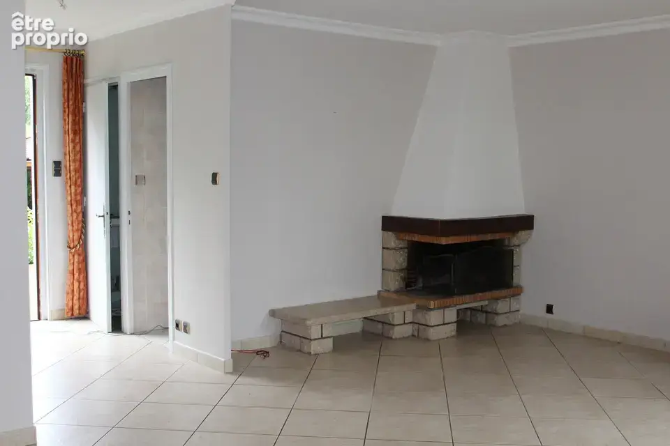  Villa hors lotissement à PARMILIEU - photo 8