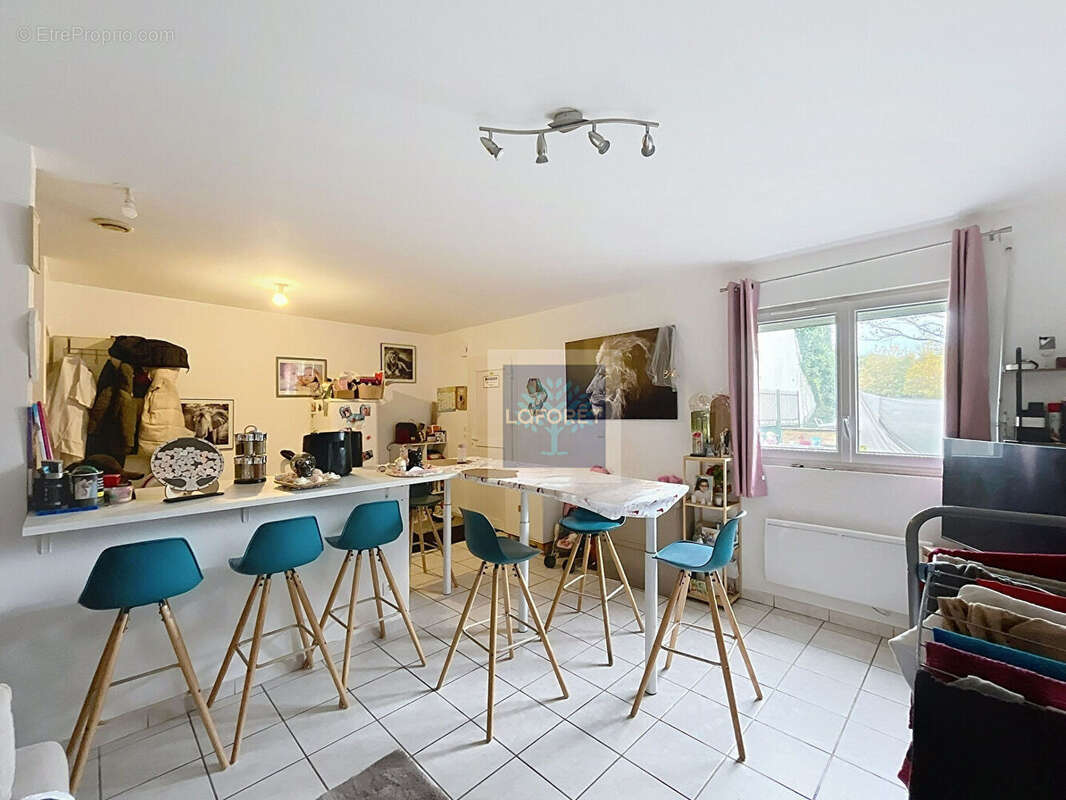 Appartement à SAINT-YZAN-DE-SOUDIAC